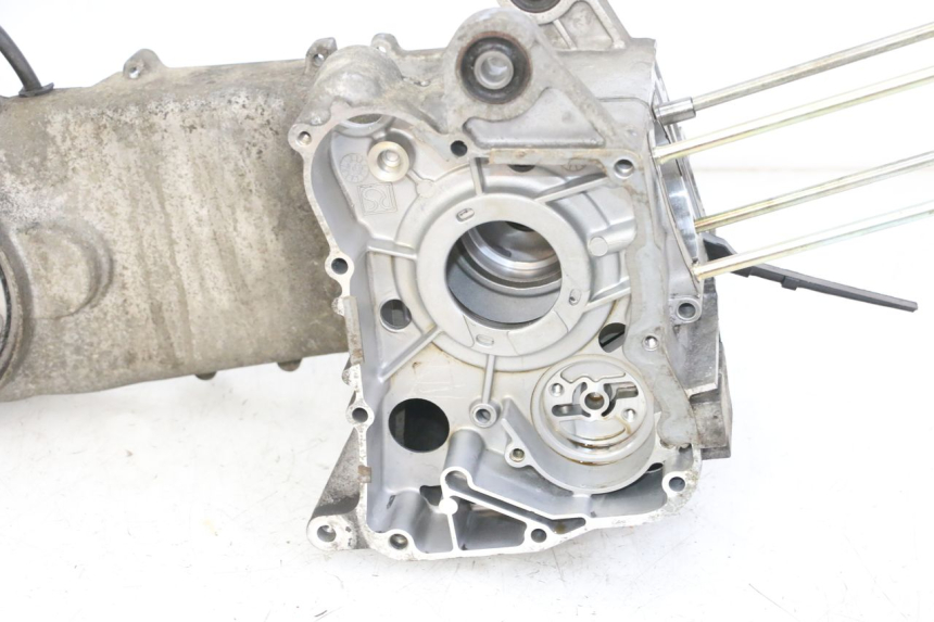 photo de CARTER BAS MOTEUR DAELIM BESBI 125 (2007 - 2008)