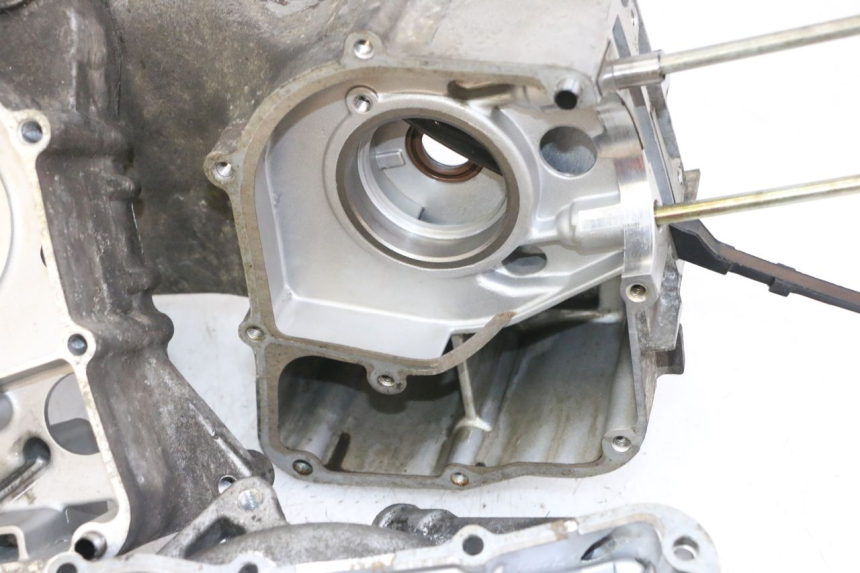 photo de CARTER BAS MOTEUR DAELIM BESBI 125 (2007 - 2008)