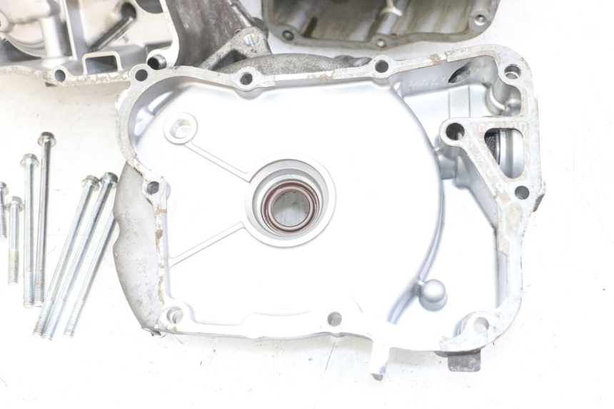 photo de CARTER BAS MOTEUR DAELIM BESBI 125 (2007 - 2008)