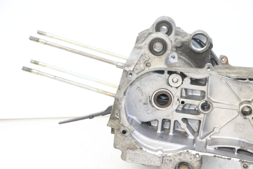 photo de CARTER BAS MOTEUR DAELIM BESBI 125 (2007 - 2008)
