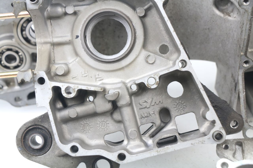 photo de CARTER BAS MOTEUR SYM FIDDLE 3 III 50 (2014 - 2020)