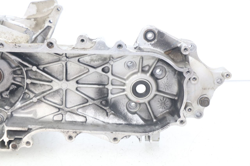 photo de CARTER BAS MOTEUR SYM JET EURO X 2T 50 (2003 - 2007)