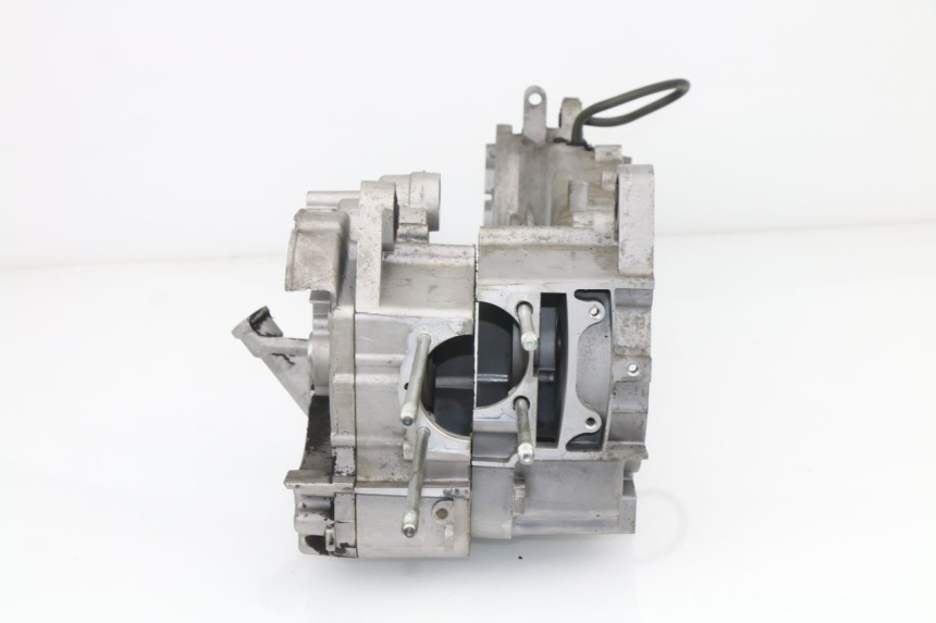 photo de CARTER BAS MOTEUR JONWAY AZTRAL 125 (2008 - 2017)