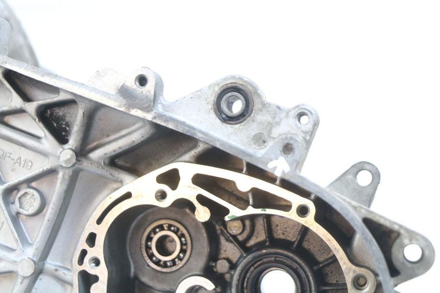 photo de CARTER BAS MOTEUR PEUGEOT KISBEE 2T 50 (2010 - 2017)