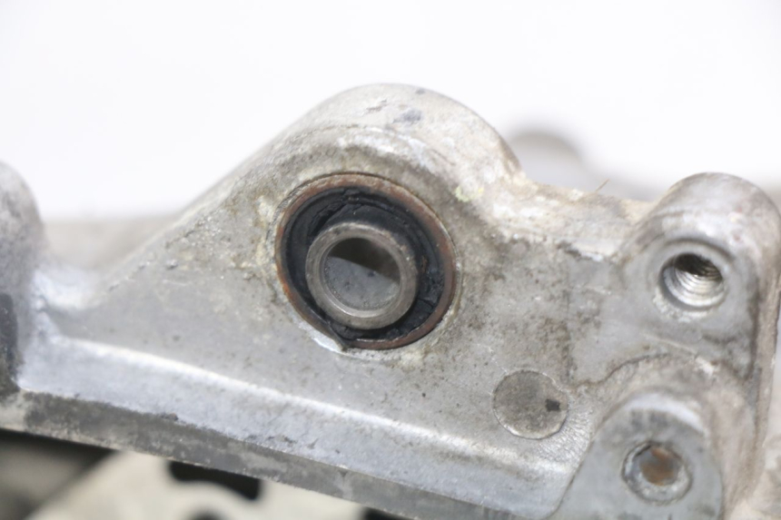 photo de CARTER BAS MOTEUR PEUGEOT KISBEE 2T 50 (2010 - 2017)