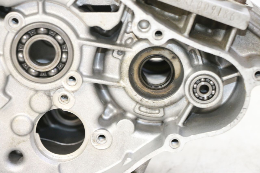 photo de CARTER BAS MOTEUR KAWASAKI KX 65 (2000 - 2019)