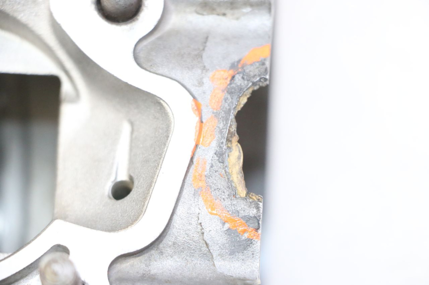 photo de CARTER BAS MOTEUR KAWASAKI KX 65 (2000 - 2019)