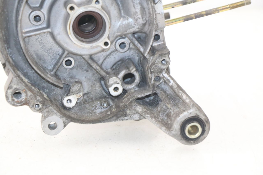 photo de CARTER BAS MOTEUR PIAGGIO NEW TYPHOON 50 (2010 - 2017) - Détails caractéristiques