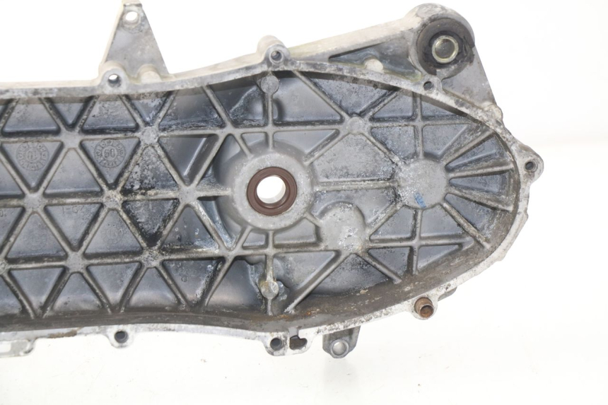 photo de CARTER BAS MOTEUR PIAGGIO NEW TYPHOON 50 (2010 - 2017) - Points de fixation