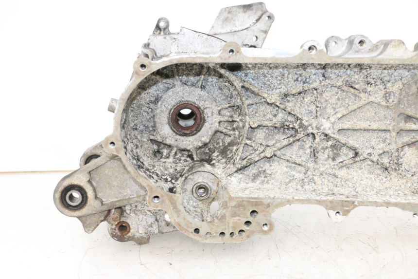 photo de CARTER BAS MOTEUR SYM ORBIT 2 50 (2008 - 2014) - Vue rapprochée