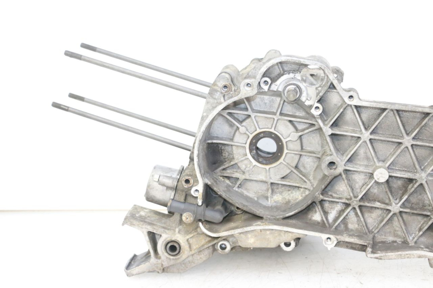 photo de CARTER BAS MOTEUR PEUGEOT SATELIS 125 (2013 - 2018)