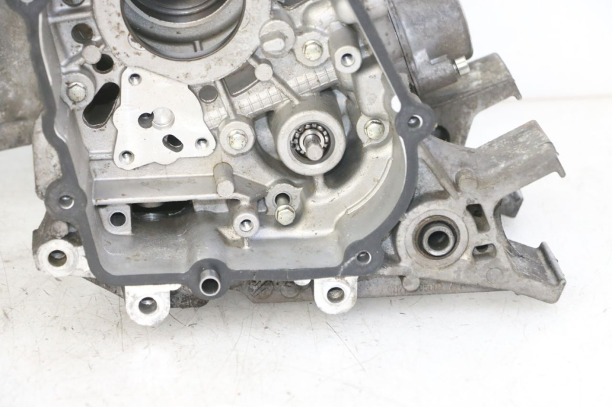 photo de CARTER BAS MOTEUR PEUGEOT SATELIS 125 (2013 - 2018)