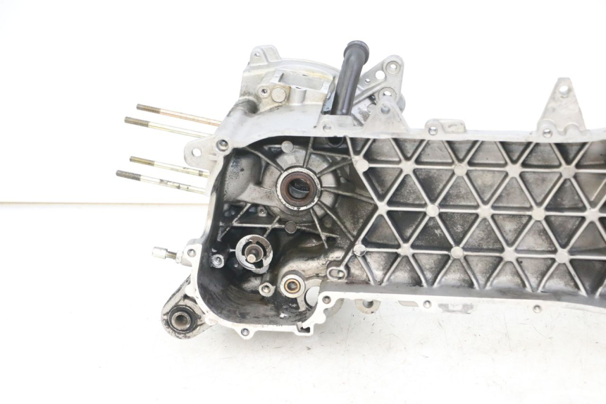 photo de CARTER BAS MOTEUR PIAGGIO FLY 2T 50 (2004 - 2017)