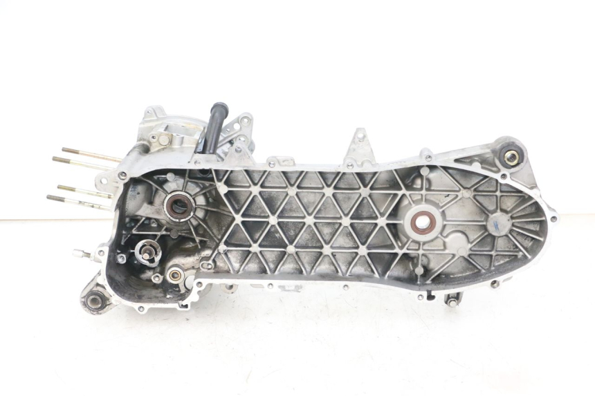 photo de CARTER BAS MOTEUR PIAGGIO FLY 2T 50 (2004 - 2017)