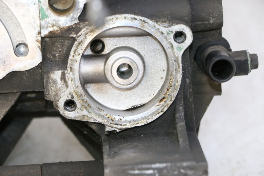 photo de CARTER BAS MOTEUR PEUGEOT SATELIS 125 (2010 - 2012)