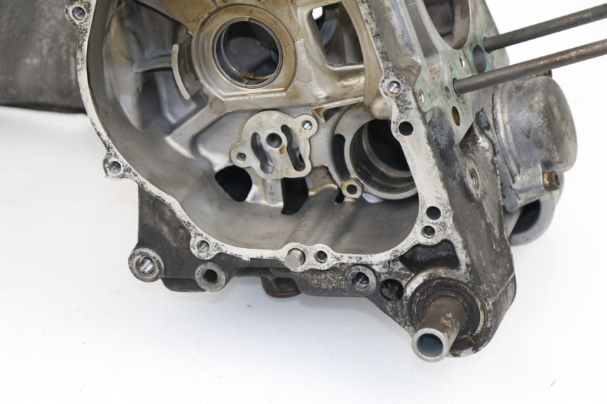 photo de CARTER BAS MOTEUR APRILIA SCARABEO GT 125 (1999 - 2007)