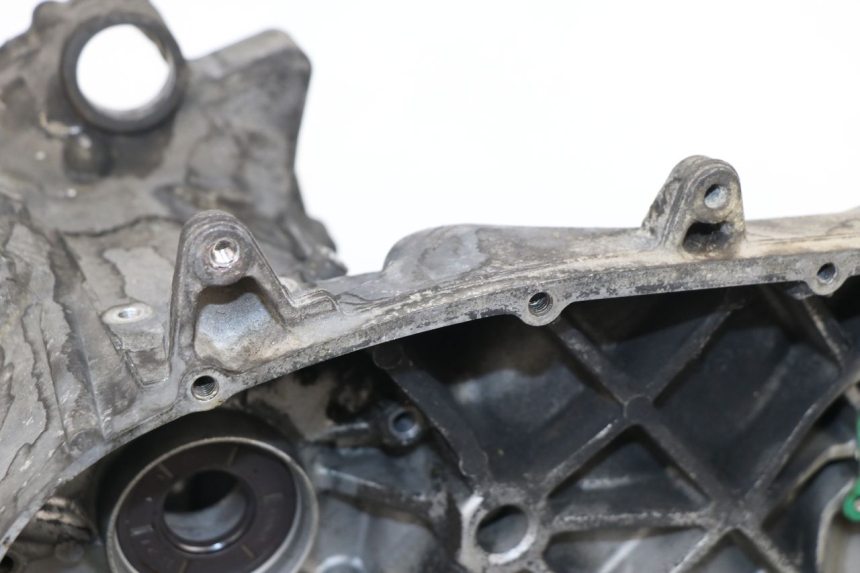 photo de CARTER BAS MOTEUR APRILIA SCARABEO GT 125 (1999 - 2007)