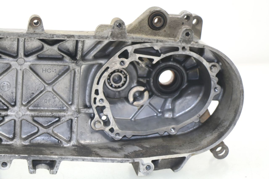 photo de CARTER BAS MOTEUR PEUGEOT SPEEDFIGHT 3 AIR 50 (2009 - 2015)