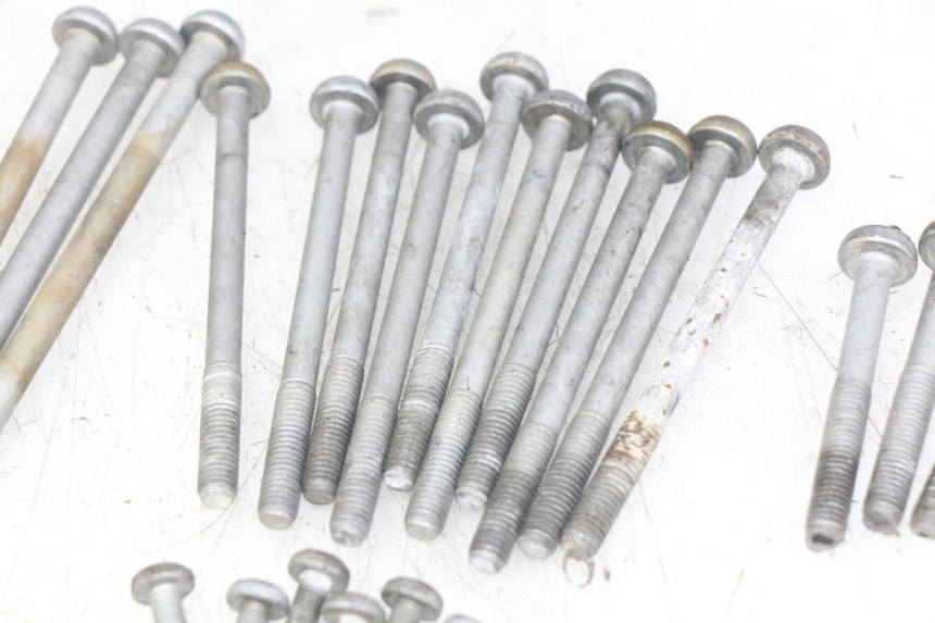 photo de CARTER BAS MOTEUR TRIUMPH SPRINT ST 955 (1999 - 2001)