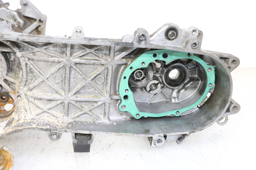 photo de CARTER BAS MOTEUR PEUGEOT STREETZONE I NAKED 2T 50 (2018 - 2020)