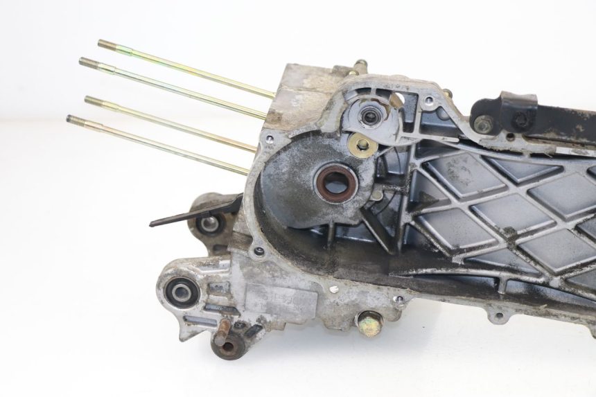 photo de CARTER BAS MOTEUR SYM SYMPLY 4T 50 (2012 - 2015)