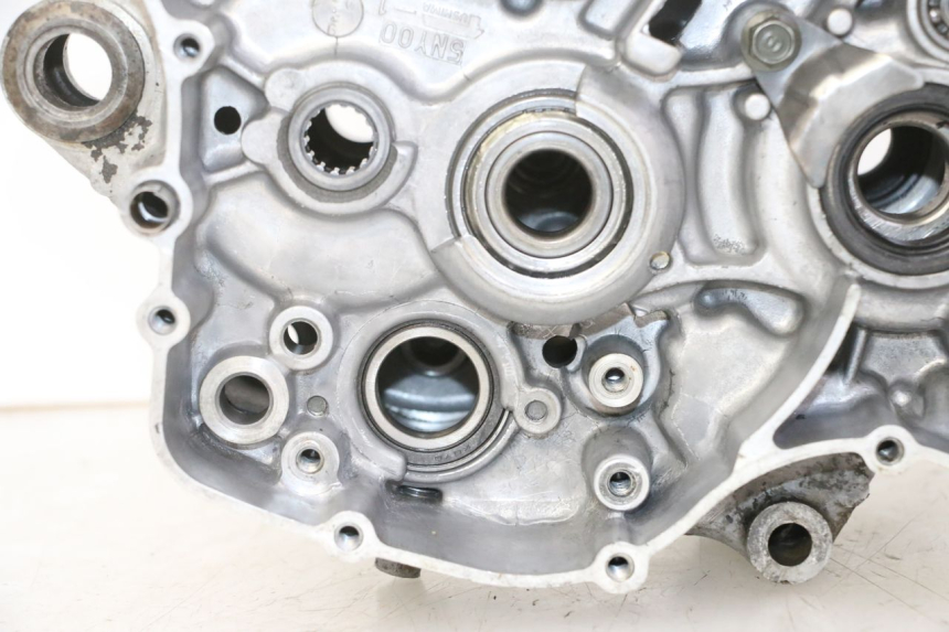 photo de CARTER BAS MOTEUR YAMAHA YZ 125 (1998 - 2005)