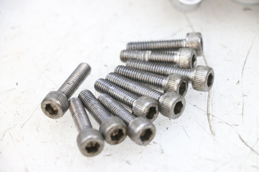 photo de CARTER EMBRAYAGE YAMAHA FZ6 N FAZER 600 (2004 - 2006)