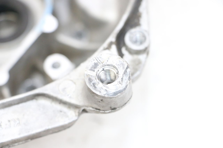 photo de CARTER MOTEUR DROIT MBK BOOSTER SPIRIT NAKED 50 (2004 - 2017) - État de surface