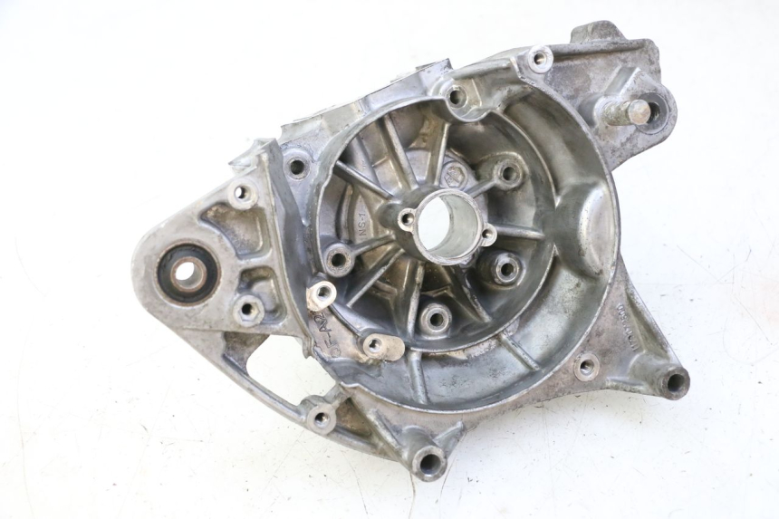 photo de CARTER MOTEUR DROIT PEUGEOT KISBEE 2T 50 (2018 - 2022)