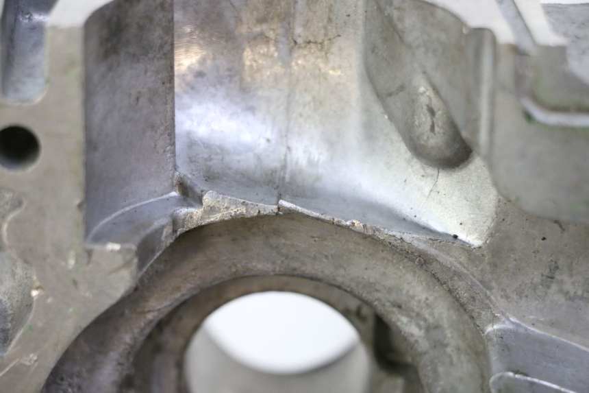 photo de CARTER MOTEUR DROIT PEUGEOT KISBEE 2T 50 (2018 - 2022)