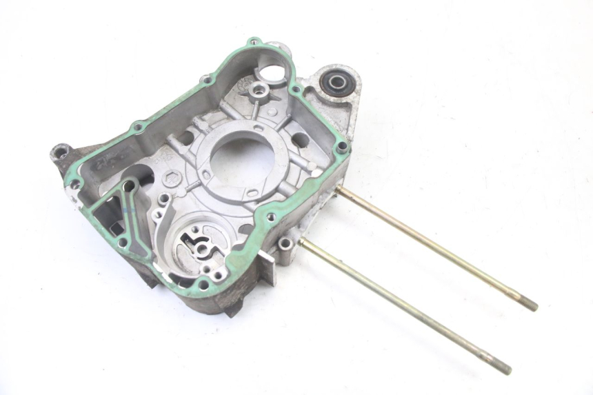 photo de CARTER MOTEUR DROIT PEUGEOT VIVACITY 125 (2010 - 2017)