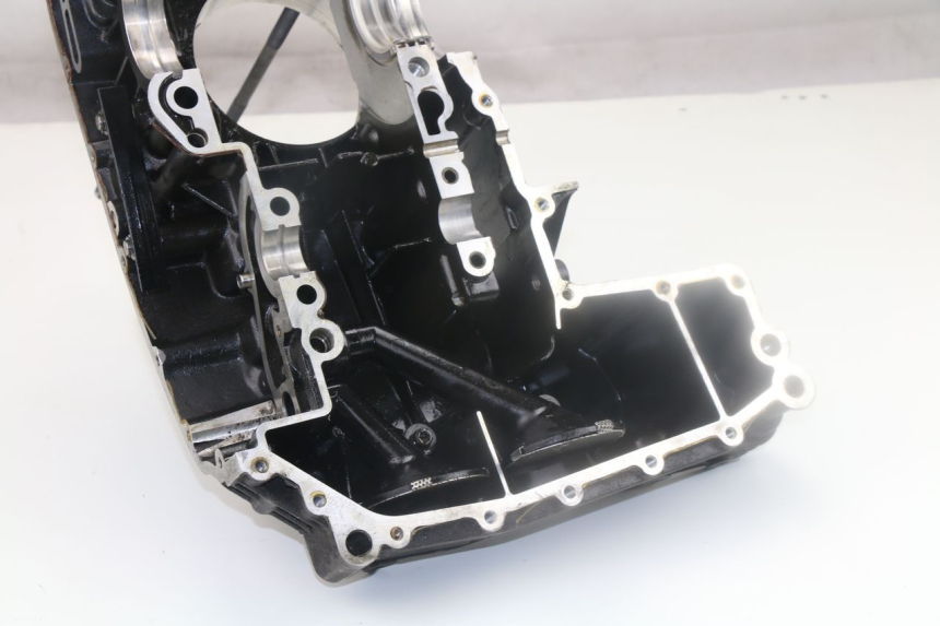 photo de CARTER MOTEUR DROIT BMW R GS 1150 (1999 - 2004)