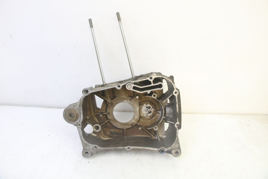 photo de CARTER MOTEUR DROIT YAMAHA XMAX X-MAX 125 (2006 - 2009)