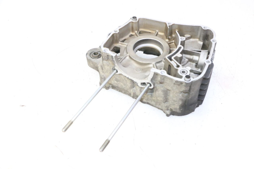 photo de CARTER MOTEUR DROIT YAMAHA X-MAX XMAX 125 (2010 - 2014)