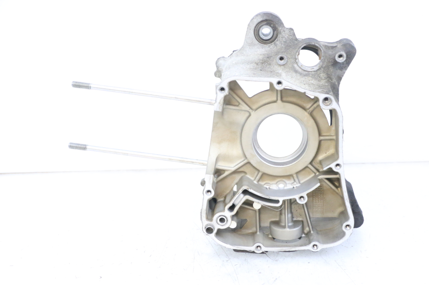 photo de CARTER MOTEUR DROIT YAMAHA X-MAX XMAX 125 (2010 - 2014)