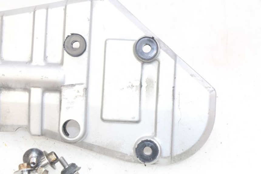 photo de CARTER MOTEUR DROIT KAWASAKI ZX-6R ZX6R 600 (1995 - 1997)