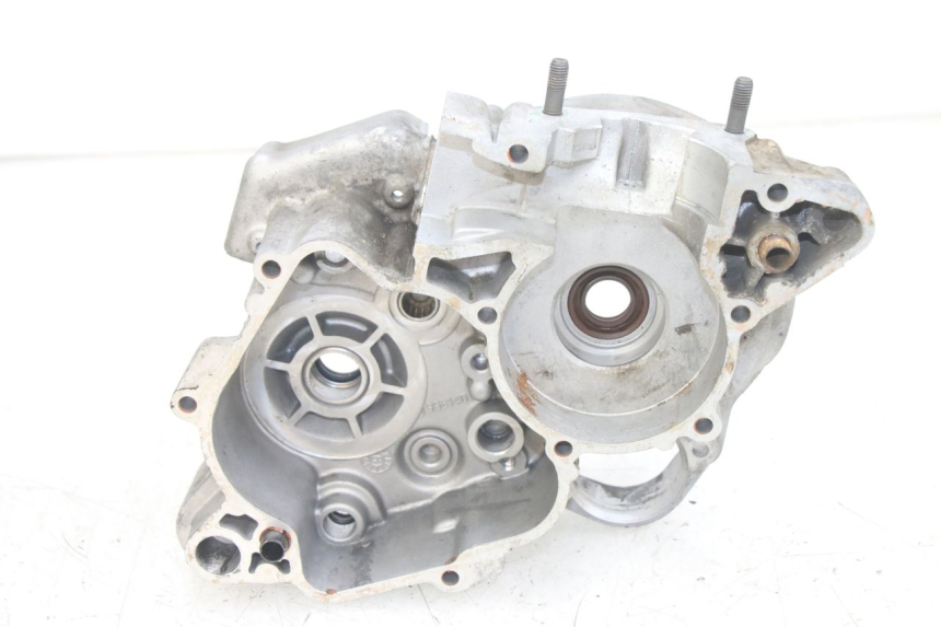 photo de CARTER MOTEUR GAUCHE GILERA RK 50 (1996 - 1999)