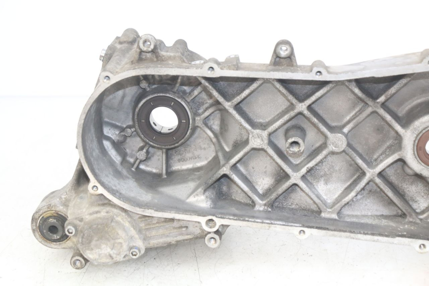 photo de CARTER MOTEUR GAUCHE APRILIA SCARABEO LIGHT 125 (2007 - 2011)