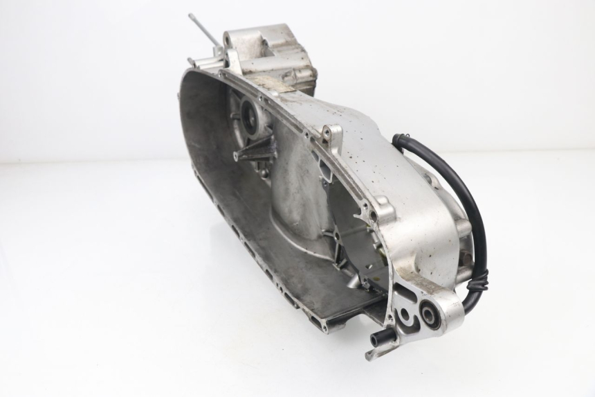 photo de CARTER MOTEUR GAUCHE SYM MAXSYM I 400 (2011 - 2016)