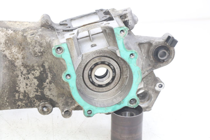 photo de CARTER MOTEUR GAUCHE PEUGEOT TKR TREKKER FURIOUS 50 (2005 - 2014)