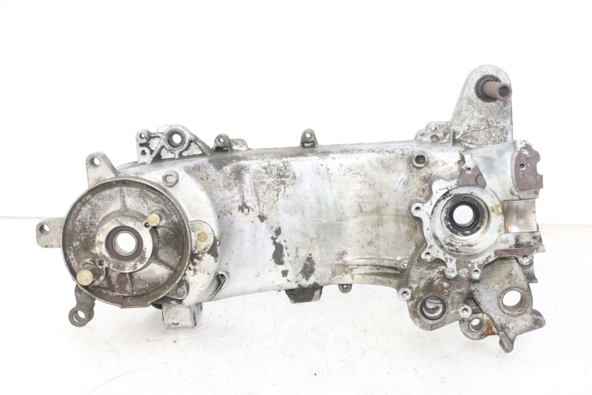 photo de CARTER MOTEUR GAUCHE PEUGEOT VIVACITY NEW 2T 50 (2008 - 2017)