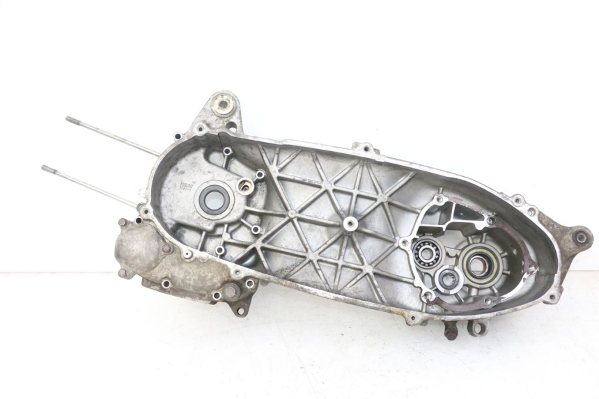 photo de CARTER MOTEUR GAUCHE YAMAHA XMAX X-MAX 125 (2006 - 2009)