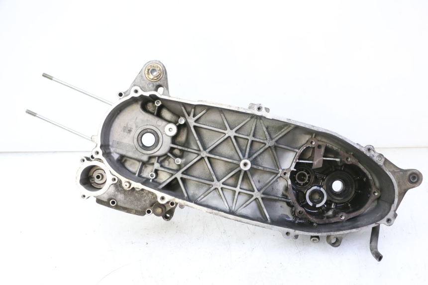 photo de CARTER MOTEUR GAUCHE YAMAHA X-MAX XMAX 125 (2010 - 2014)