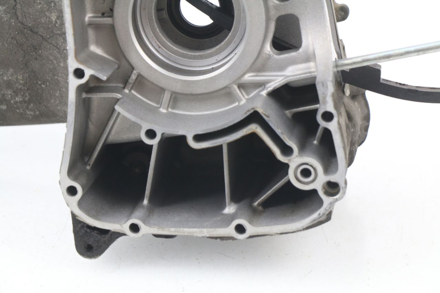 photo de CARTER MOTEUR GAUCHE YAMAHA XMAX X-MAX 125 (2006 - 2009)