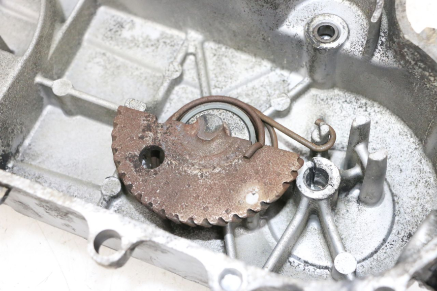 photo de CARTER VARIATEUR KYMCO AGILITY CITY 4T 50 (2008 - 2016) - État de surface