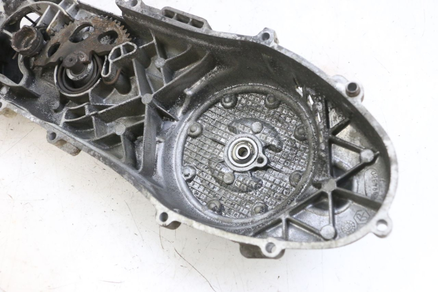 photo de CARTER VARIATEUR PIAGGIO FLY 4T 50 (2013 - 2017) - Points de fixation