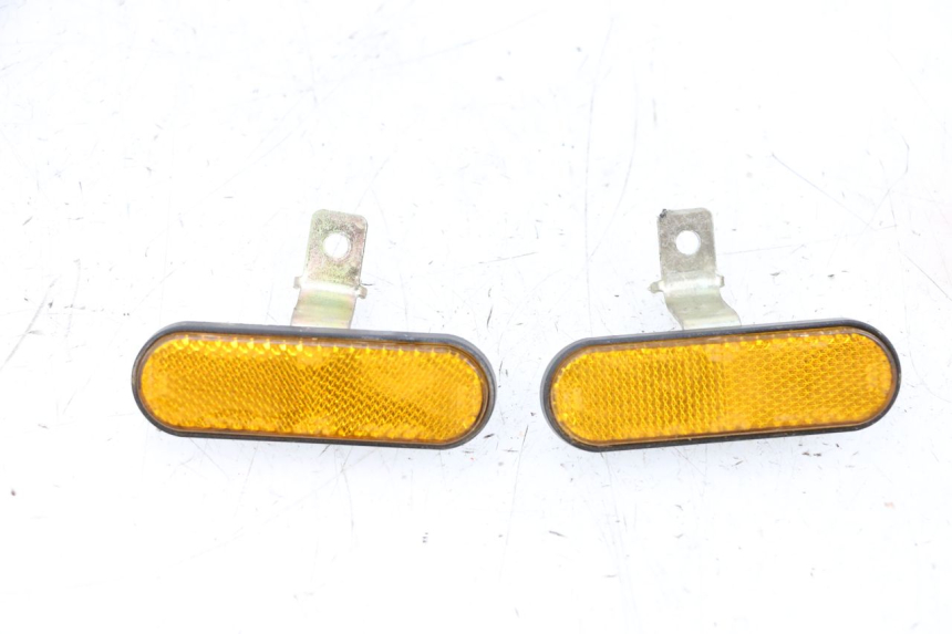 photo de CATADIOPTRE KYMCO AGILITY 4T 50 (2018 - 2022) - Vue principale