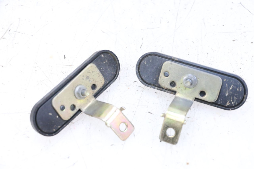 photo de CATADIOPTRE KYMCO AGILITY 4T 50 (2018 - 2022) - Détail de la pièce