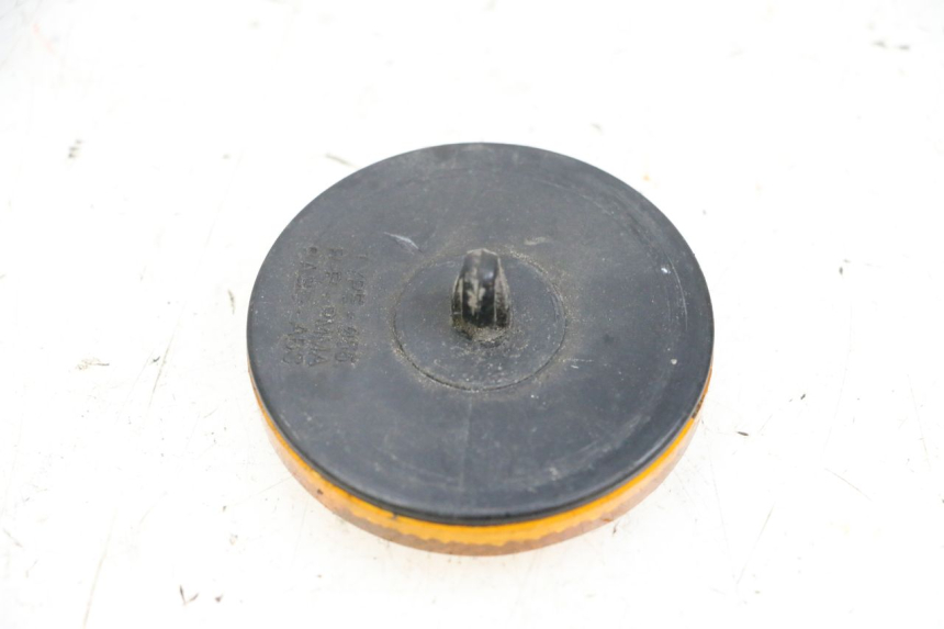 photo de CATADIOPTRE PEUGEOT KISBEE 4T 50 (2018 - 2022) - Zoom état d’usage