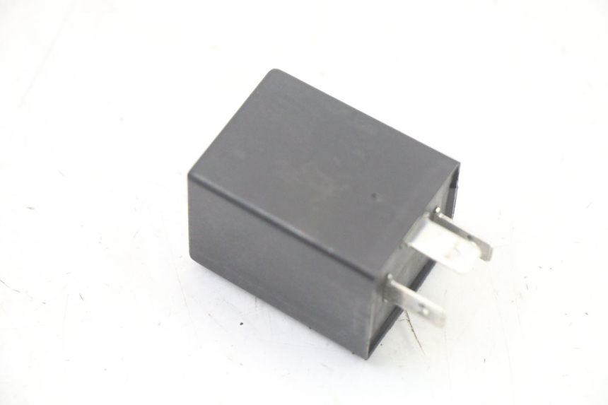 photo de CENTRALE CLIGNOTANTE BMW C1 125 (2000 - 2003)
